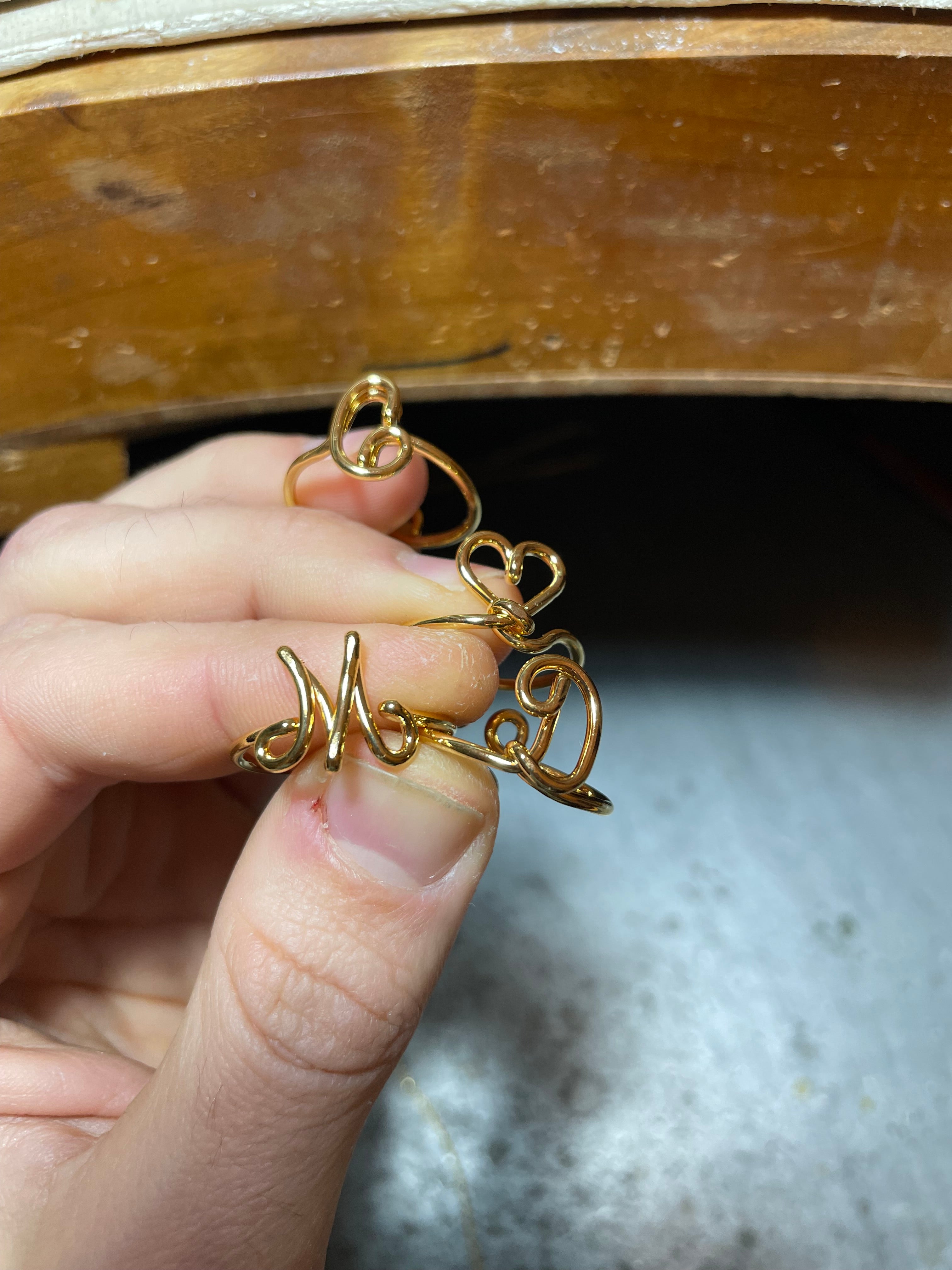 Anello Letterina Wire