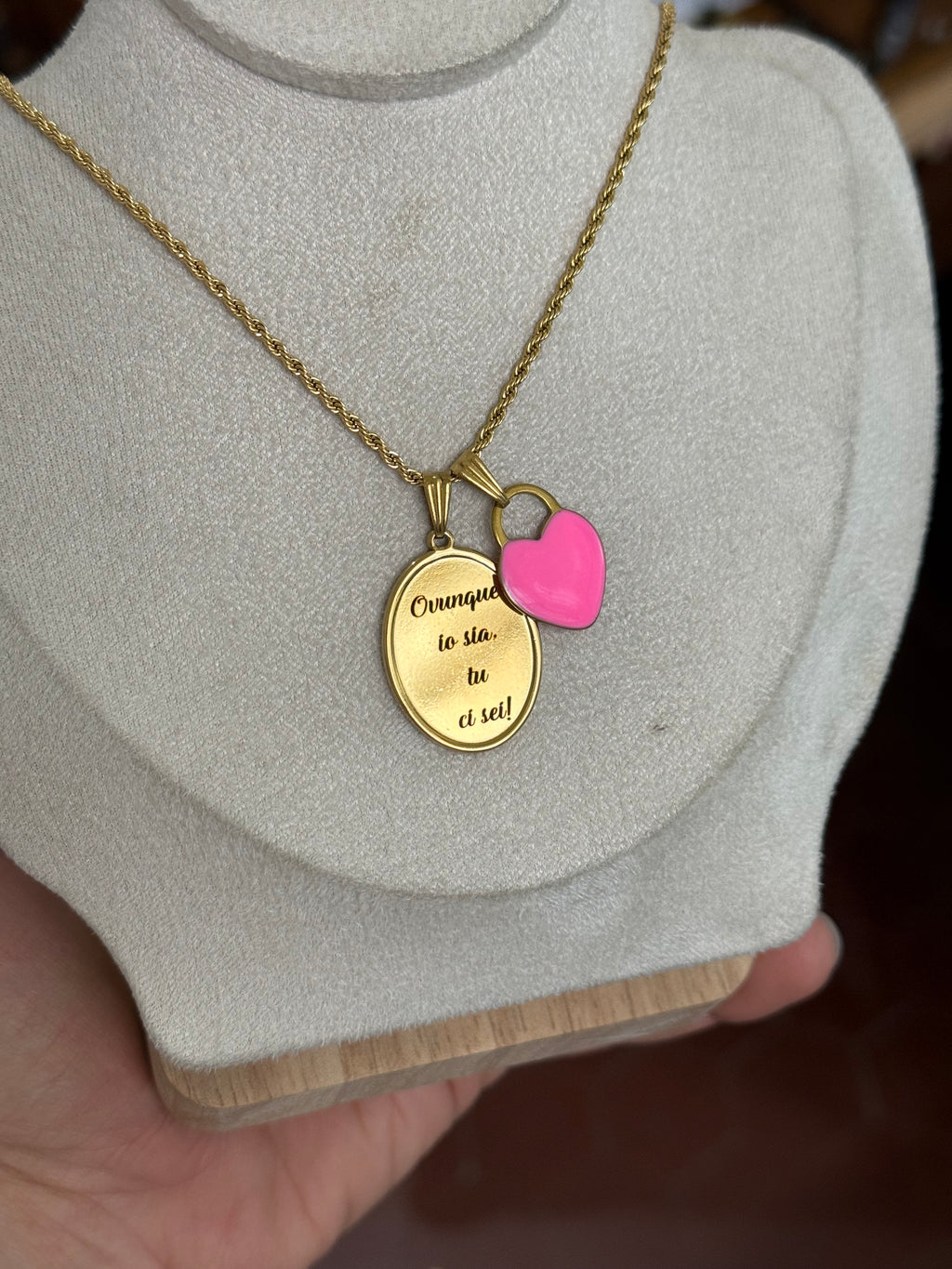 Pink Ovale Chain